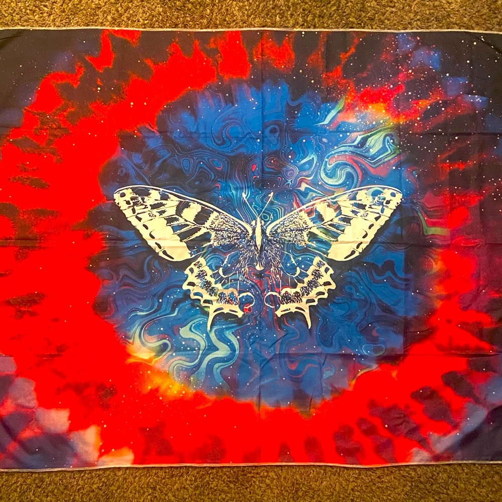 🦋 Butterfly Tapestry